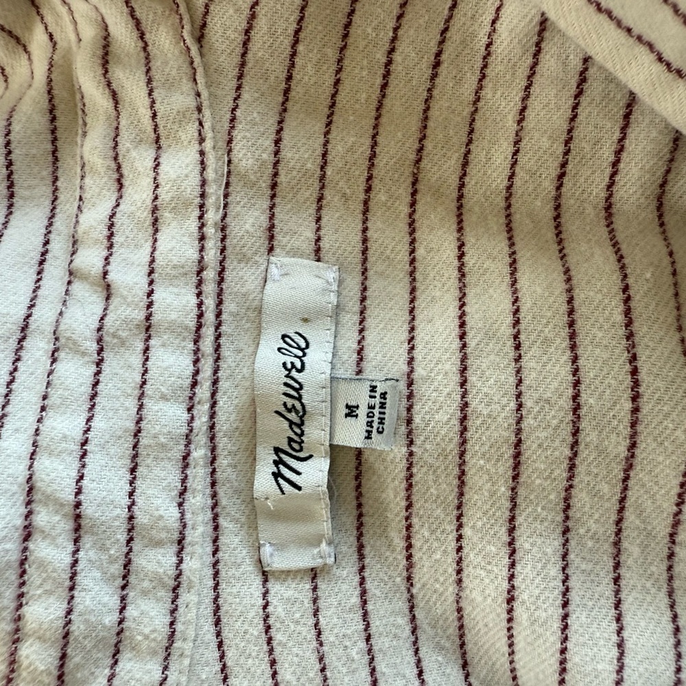 🤎 Madewell Striped Button-Down Shirt – Size M – Cozy, Cool, and Actually Useful - Picture 3 of 4